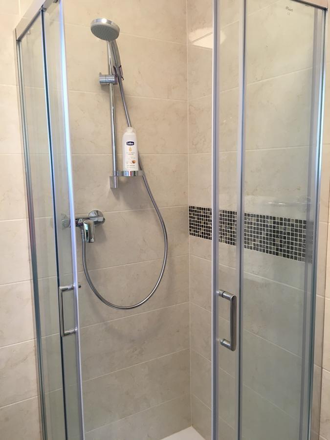 Apartman "Ela" Njivice Bagian luar foto